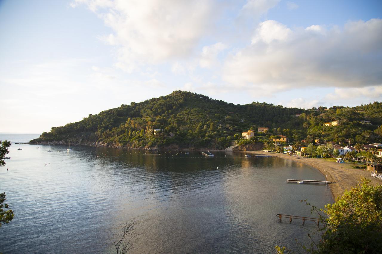 Residence Hotel Villa Mare Portoferraio Exterior photo